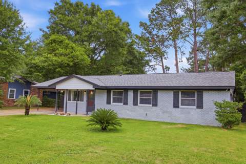 33 SW Temple Avenue, Fort Walton Beach FL - photo 7 of 86