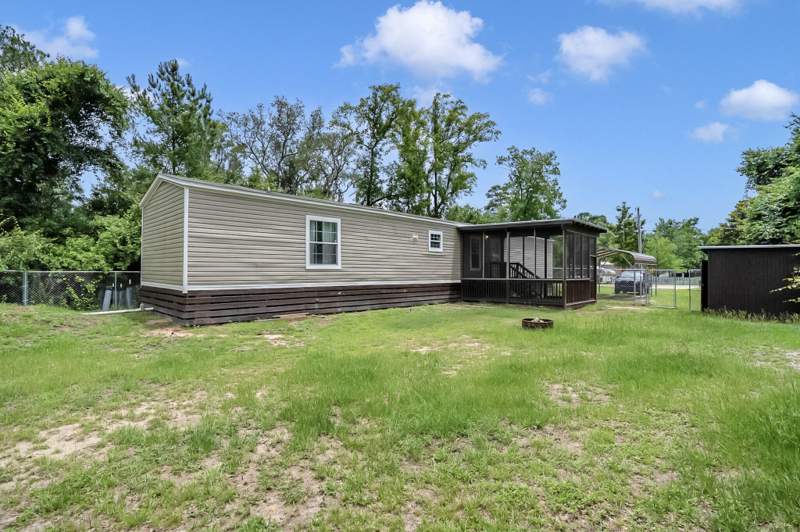 3 bedroom Manufactured Home at 217 Palmetto Avenue, Magnolia Baye, Freeport — photo 2