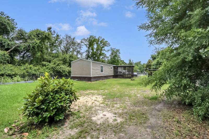 3 bedroom Manufactured Home at 217 Palmetto Avenue, Magnolia Baye, Freeport — photo 3