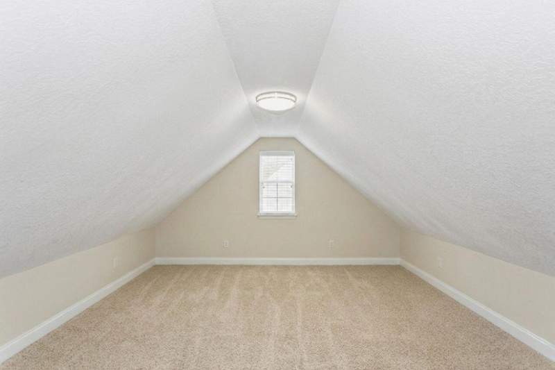4 bedroom Detached Single Family at 2913 Murray Lane, Claires Vineyard, Crestview — photo 2