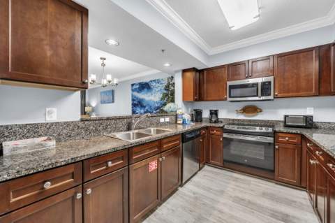 1326 Miracle Strip Pkwy #507, Fort Walton Beach FL - photo 9 of 39