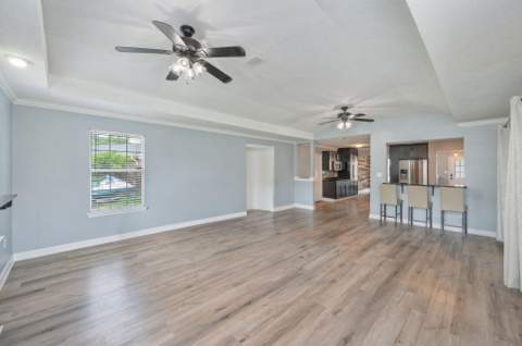 382 Echo Circle, Fort Walton Beach FL - photo 13 of 34