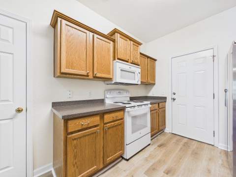 108 Farrah Avenue, Niceville FL - photo 13 of 32
