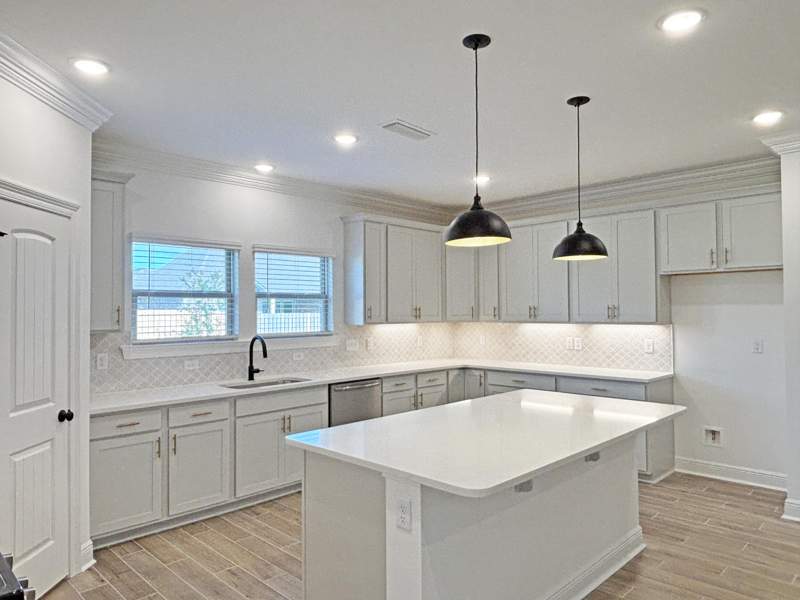 5 bedroom Detached Single Family at 345 E Tweet Street, Hammock Bay - Bird Song, Freeport — photo 4