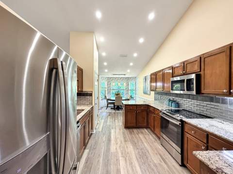 221 Citadel Lane, Crestview FL - photo 9 of 37