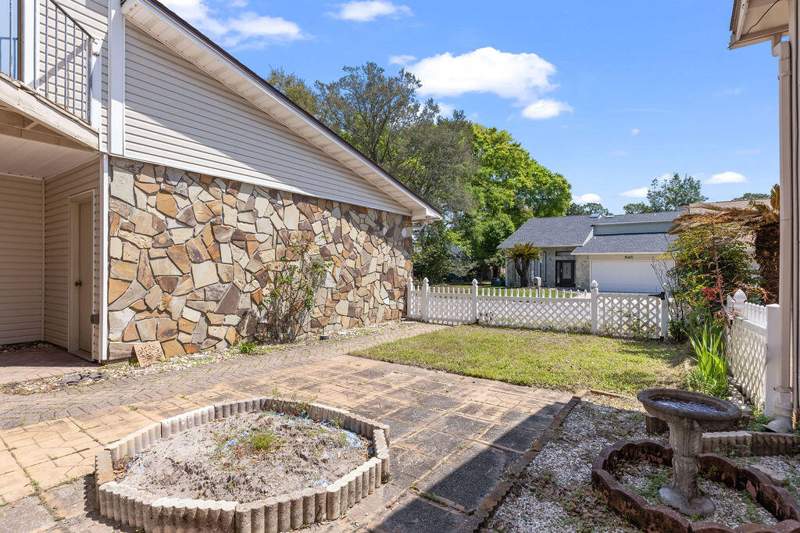 3 bedroom Townhouse at 844 Holbrook Circle, Donlabrook Gardyns, Fort Walton Beach — photo 5