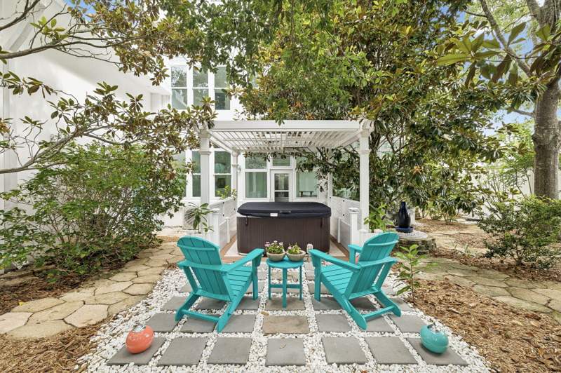 4 bedroom Detached Single Family at 208 Birch Street, Gulfview Heights 1st Addn, Santa Rosa Beach — photo 3