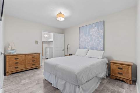 22 Moreno Point Road #15, Destin FL - photo 19 of 46