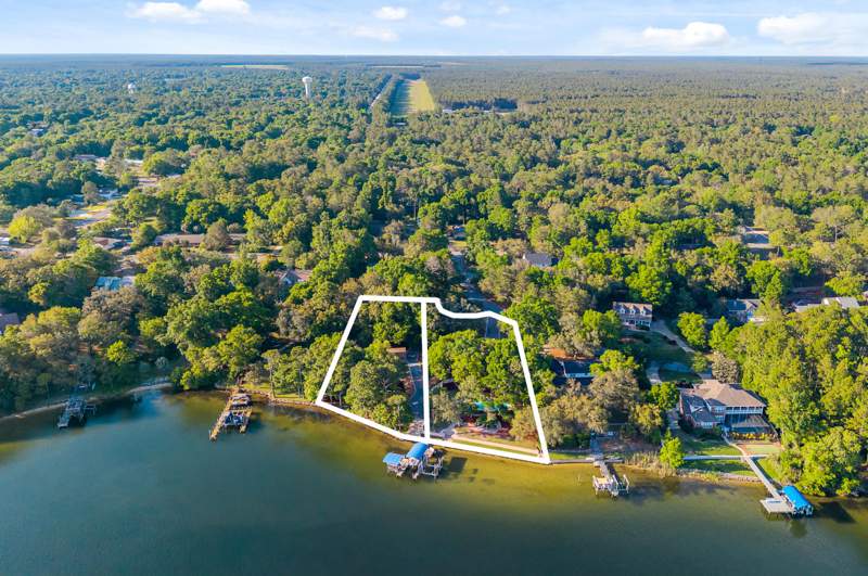 4 bedroom Detached Single Family at 104 Bayou Drive, Rocky Bayou Country Club Estates 5, Niceville — photo 3