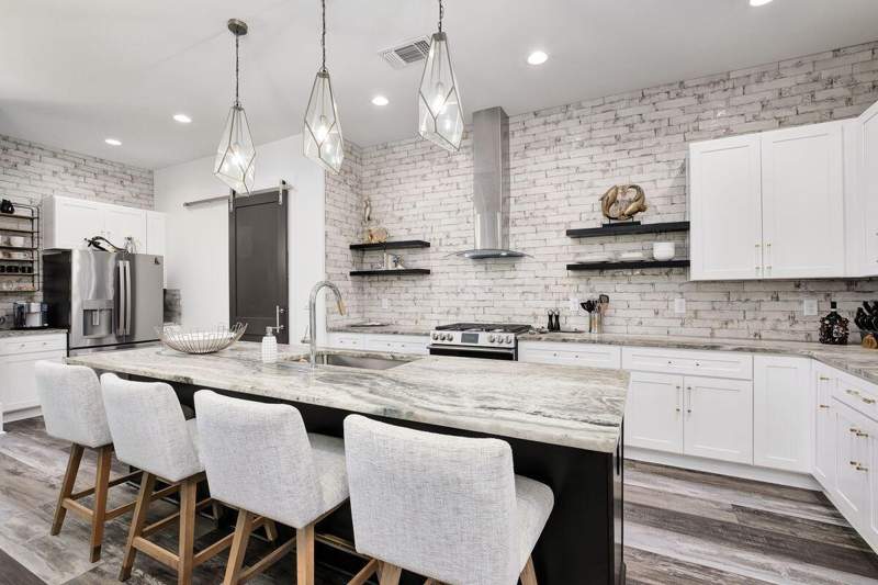 4 bedroom Detached Single Family at 28 W Palm Beach Court, Frangista Beach 2nd Addn, Miramar Beach — photo 4