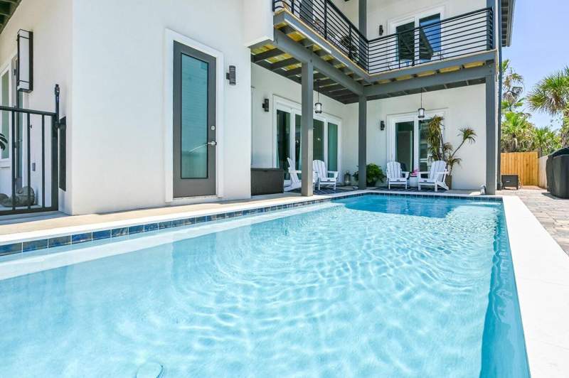 4 bedroom Detached Single Family at 28 W Palm Beach Court, Frangista Beach 2nd Addn, Miramar Beach — photo 2