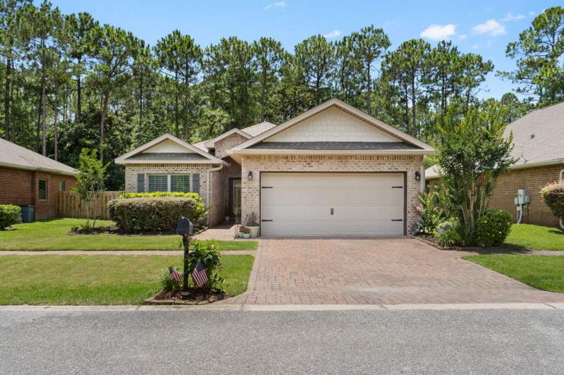 4 bedroom Detached Single Family at 365 Cox Road, Harstvedt Plantation, Santa Rosa Beach — photo 2