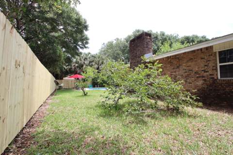 610 NE Country Club Avenue, Fort Walton Beach FL - photo 9 of 30