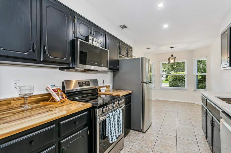 3 bedroom Townhouse at 625 Emerald Lane, Emerald Gardens, Fort Walton Beach — photo 3