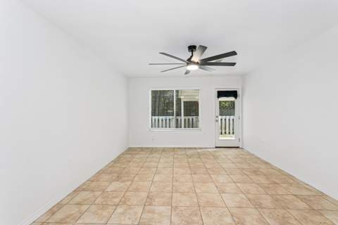 625 Emerald Lane, Fort Walton Beach FL - photo 6 of 30