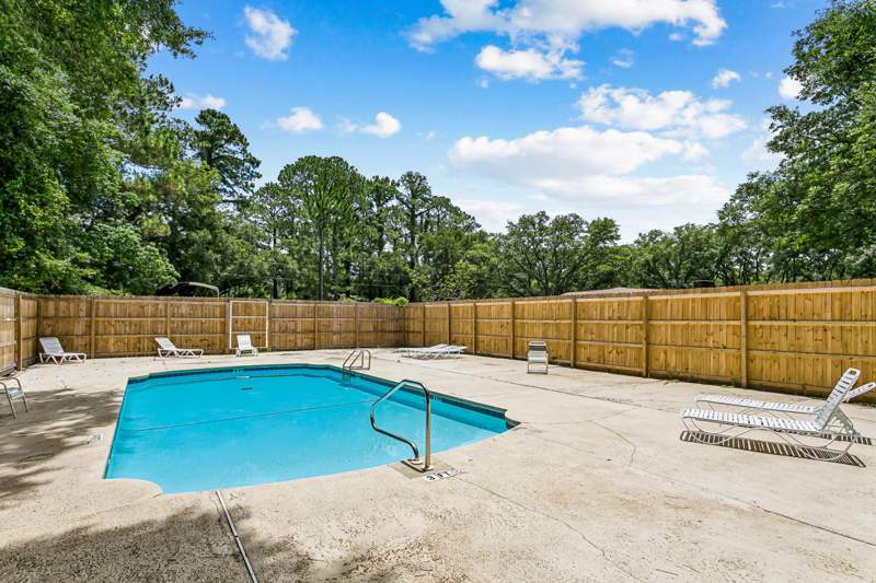3 bedroom Townhouse at 625 Emerald Lane, Emerald Gardens, Fort Walton Beach — photo 2