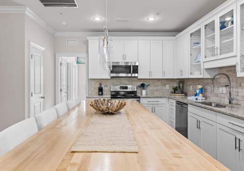 257 Driftwood Road #Unit 3, Miramar Beach FL - photo 10 of 37