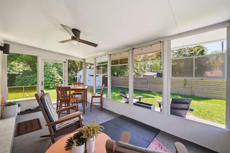 4 bedroom Detached Single Family at 326 NW Leah Miller Drive, Vesta Hts 4th Add, Fort Walton Beach — photo 4