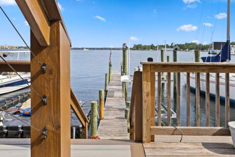 214 Snug Harbour Drive #20, Shalimar FL - photo 22 of 30