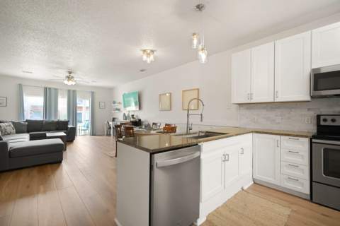 450 S Geronimo Street #102, Miramar Beach FL - photo 9 of 40