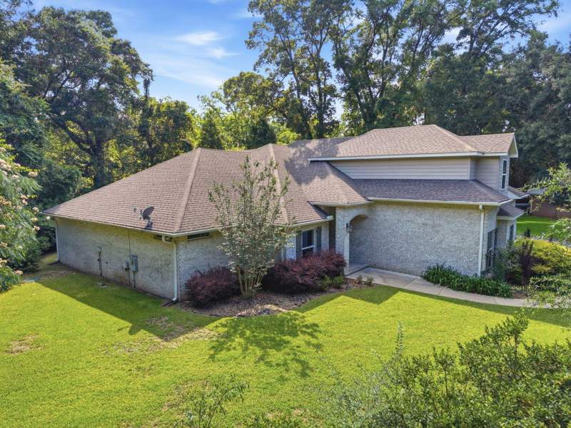 5 bedroom Detached Single Family at 5800 S Mosley Lane, Claires Vineyard, Crestview — photo 3