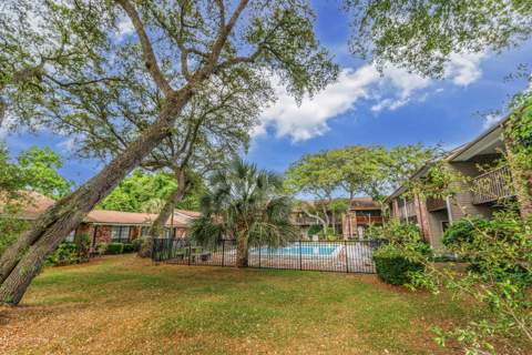 229 Carmel Drive #1, Fort Walton Beach FL - photo 15 of 16
