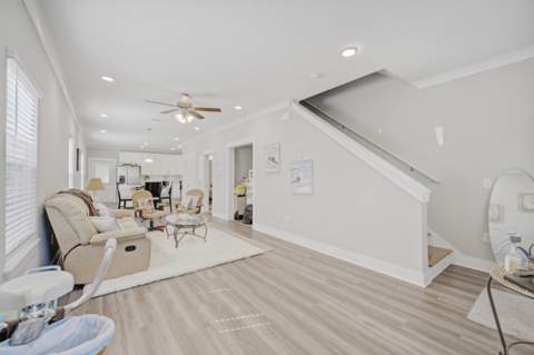284 Date Palm Lane, Freeport FL - photo 12 of 65
