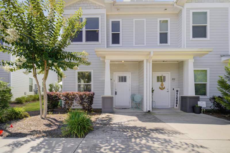 3 bedroom Townhouse at 284 Date Palm Lane, The Verandas Of Freeport, Freeport — photo 2