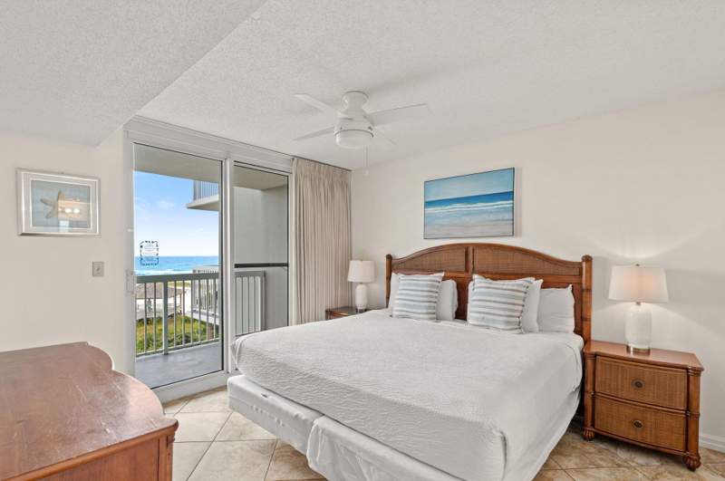 2 bedroom Condominium at 1002 E Highway 98 #415, Pelican Beach Resort Condo, Destin — photo 4