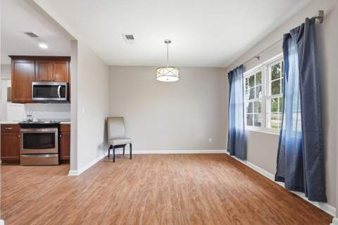 514 E Hollywood Boulevard, Mary Esther FL - photo 10 of 75