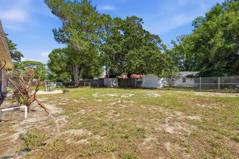 116 NW Holmes Boulevard, Fort Walton Beach FL - photo 11 of 39