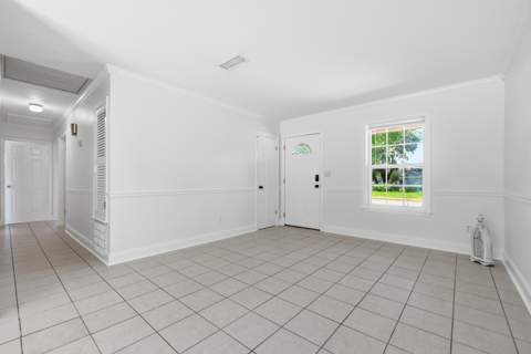 116 NW Holmes Boulevard, Fort Walton Beach FL - photo 16 of 39