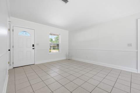116 NW Holmes Boulevard, Fort Walton Beach FL - photo 17 of 39