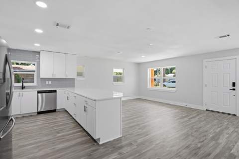 271 Gregory Drive, Mary Esther FL - photo 7 of 22