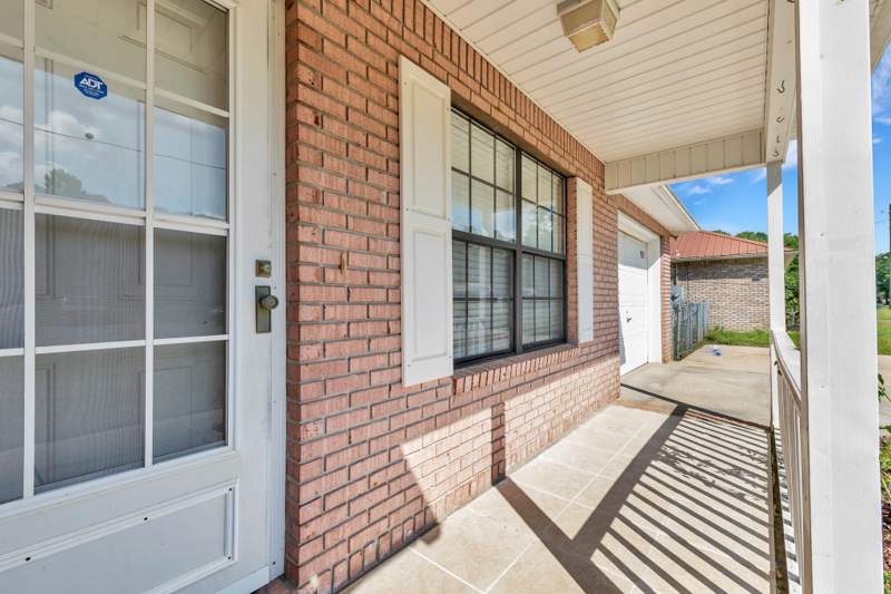 3 bedroom Detached Single Family at 1232 Mapoles Street, Northhill, Crestview — photo 5