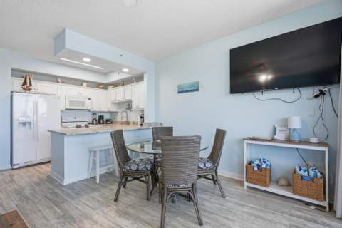 1515 SE Miracle Strip Parkway #Unit 315, Fort Walton Beach FL - photo 11 of 34