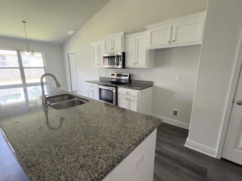 2112 Queen Street, Crestview FL - photo 6 of 26