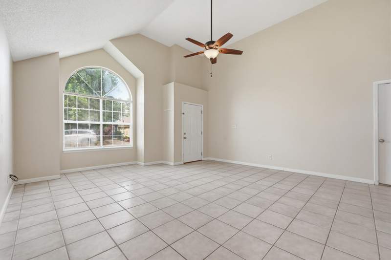 3 bedroom Detached Single Family at 3011 Yorktown Circle, Willow Bend, Fort Walton Beach — photo 5
