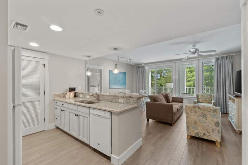 2 bedroom Townhouse at 9300 Baytowne Wharf Boulevard #415/417, Pilot House, Miramar Beach — photo 4