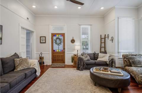 98 E Live Oak Avenue, DeFuniak Springs FL - photo 16 of 44
