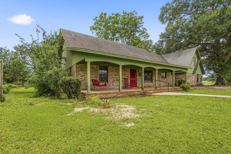 3 bedroom Detached Single Family at 8116 Highway 393 Highway, Laurel Hill, Laurel Hill — photo 5