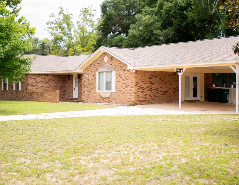 3 bedroom Detached Single Family at 5496 Monterrey Road, Heritage Hills, Crestview — photo 2