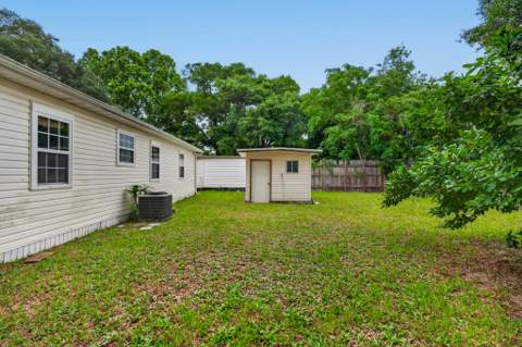 679 Anderson Drive, Fort Walton Beach FL - photo 10 of 40