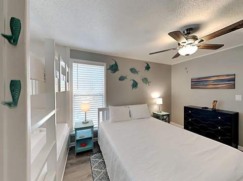 775 Gulf Shore Drive #2015, Destin FL - photo 12 of 25