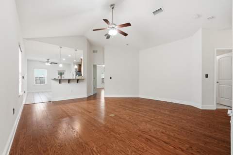 292 S Marsh Landing, Freeport FL - photo 8 of 71