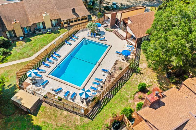 3 bedroom Townhouse at 42 Hidden Cove Circle, Hidden Cove T/H, Valparaiso — photo 5