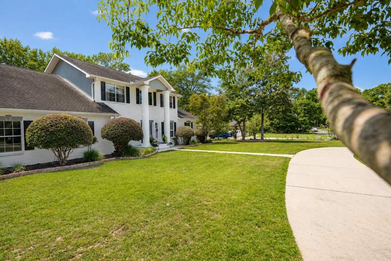 5 bedroom Detached Single Family at 122 Old South Drive, Ashley Place, Crestview — photo 4
