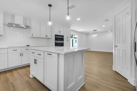 333 NW Hollywood Boulevard, Fort Walton Beach FL - photo 15 of 30