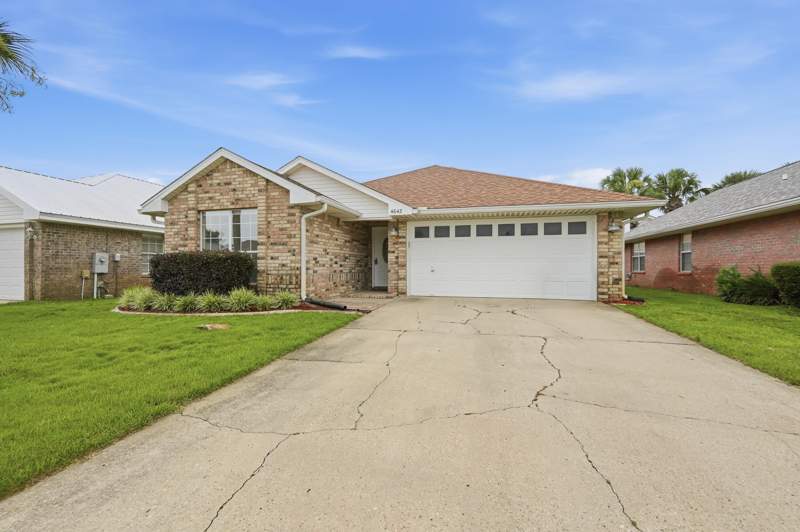 3 bedroom Detached Single Family at 4643 Sunsail Circle, Sunsail S/D, Destin — photo 2