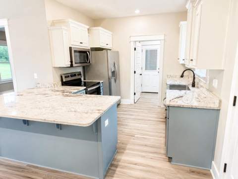 8195 Shooter Lane, Laurel Hill FL - photo 11 of 30